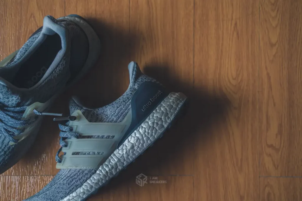 iamsnkrs adidas ultraboost timeline 22 เรียงไทม์ไลน์รองเท้าสาย UltraBOOST จากรุ่นที่เรามี (มีกี่รุ่น รุ่นไหนดี)