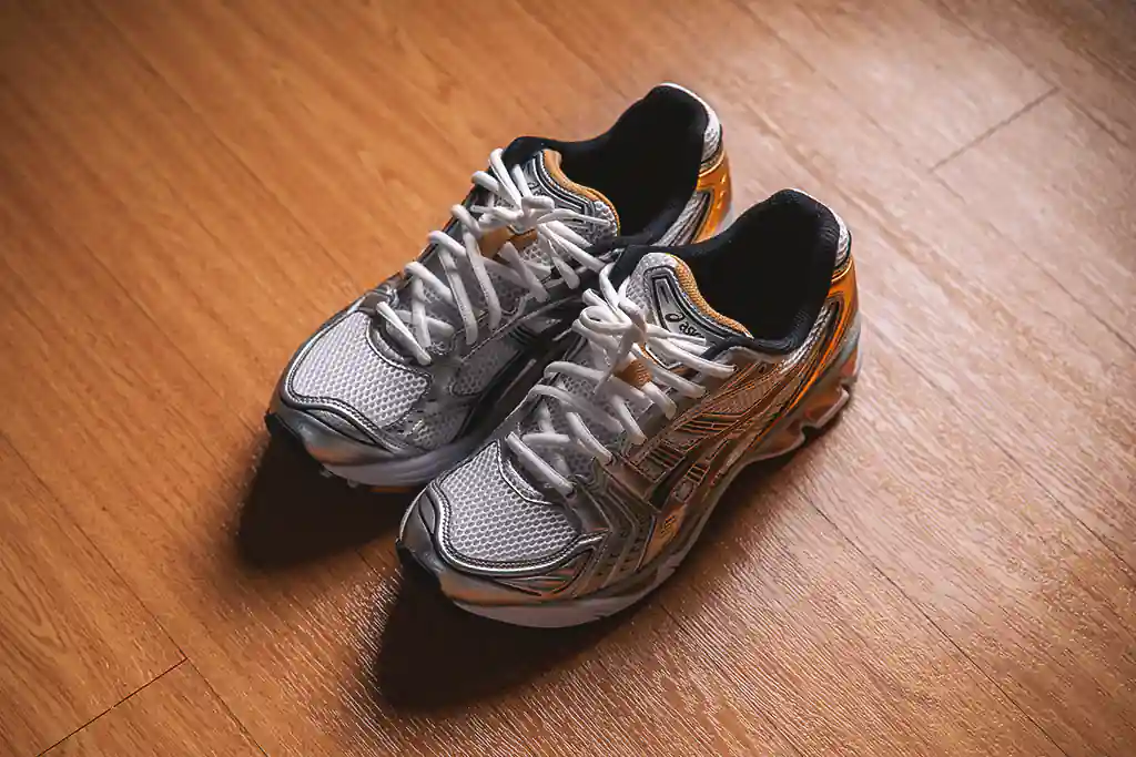 อีกมุมนึงของ asics gel kayano 14