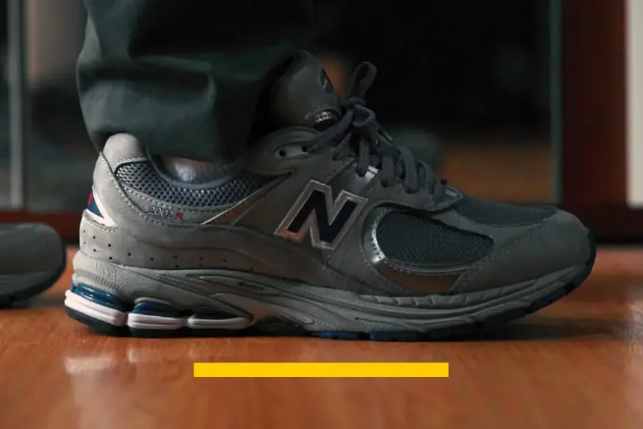 New Balance 2002R รองเท้าที่นิวบาลานซ์ไม่อยากเรียกว่า Retro