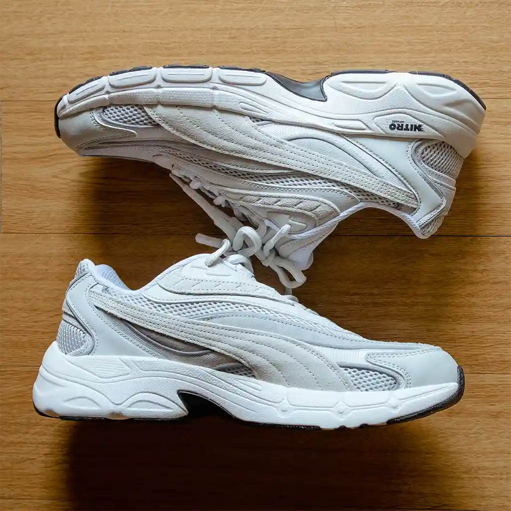 ดีไซน์บนตัวรองเท้า PUMA Teveris NITRO Vortex