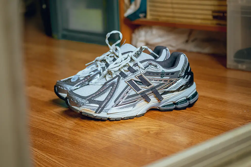 New balance 1906A Silver metallic